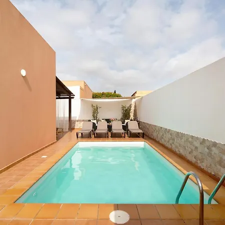 El Cortijo Holiday home La Oliva