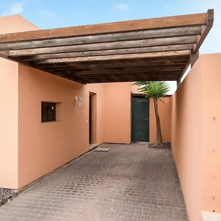 El Cortijo * La Oliva